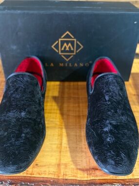 Milano Black Velvet Loafers with Red Interior